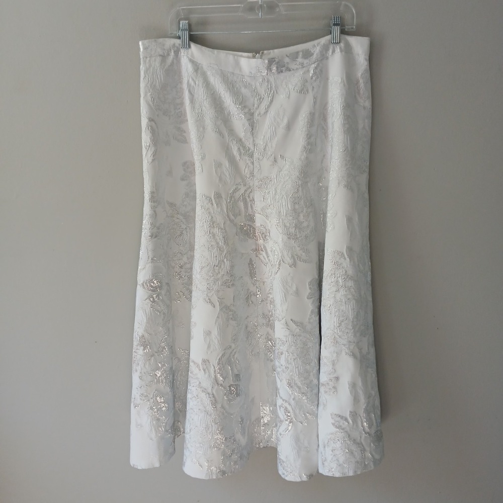 Carmen Marc Valvo Women's Size 16 Brocade Floral White Silver Full Skirt NWT!!!